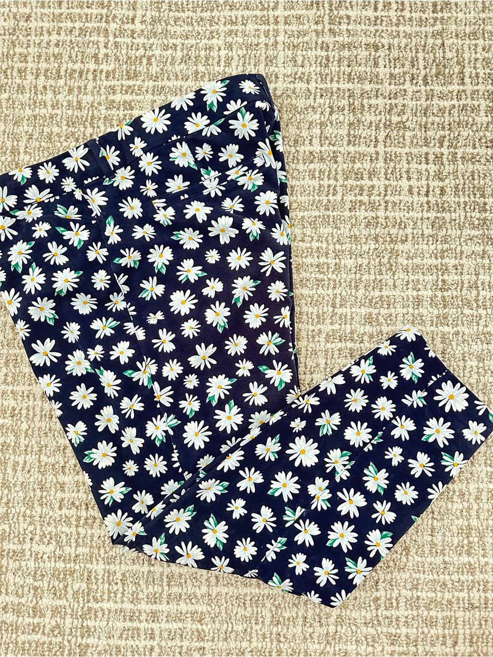 Old Navy Navy Blue Printed Pixie Ankle Women's Pants, Sz 16, Preowned perfect